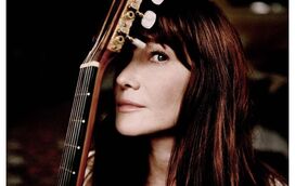 Carla Bruni cancela concertos em Portugal