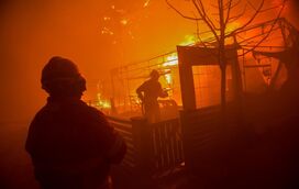 "O pior dia do ano" deixa o país em chamas