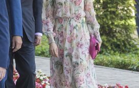 Letizia rendida à moda acessível. Veja as propostas 'low cost' da rainha de Espanha