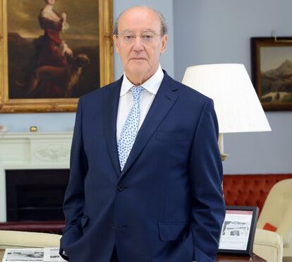 Namorada de Pinto da Costa deixa 'vida louca' nas noites do Porto para acompanhar o presidente