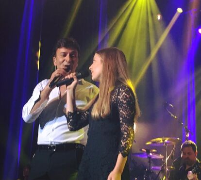 Filha de Tony Carreira filma-se a cantar e deixa fãs em delírio