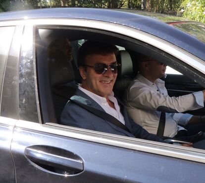 Tony Carreira no casamento de Ricardo Landum. Veja as fotos da cerimónia e convidados