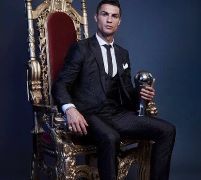 Aos 32 anos, Cristiano Ronaldo vive o auge da sua carreira e senta-se no trono real