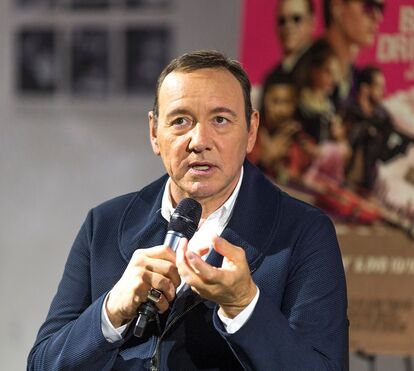 Pânico! Desesperados, amigos alertam que Kevin Spacey 'desapareceu' há 1 ano