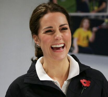 Kate Middleton reaparece em fato de treino