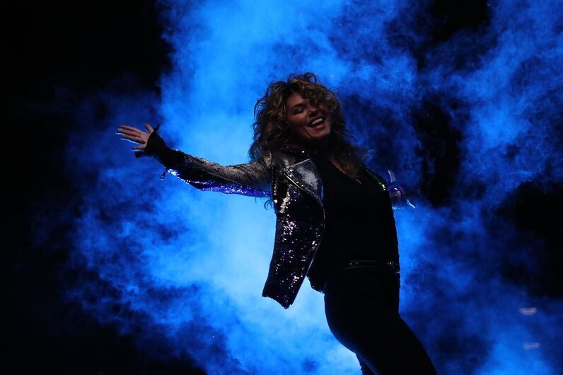Shania Twain, cantora, country, abuso sexual