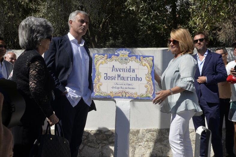 José Mourinho homenageado em Setúbal com nome em avenida