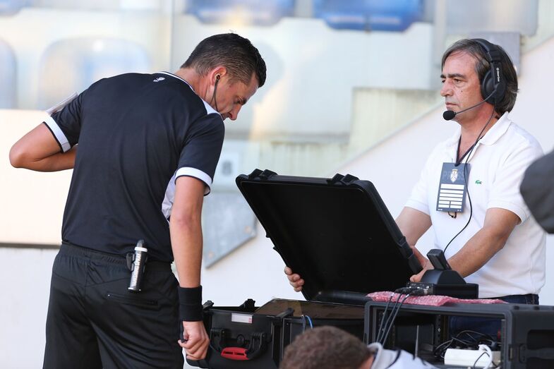 VAR