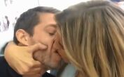 Jessica Athayde beija Pedro Ganger na boca