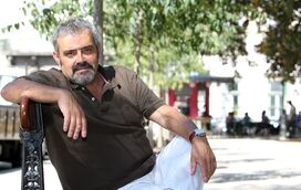 Uma semana após a morte, João Ricardo esquecido por todos