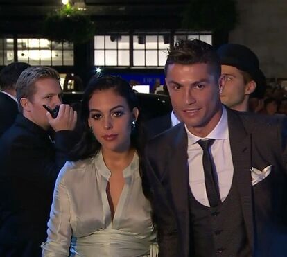 A duas semanas de ser mãe, Georgina transformou Ronaldo num 'homem de família'