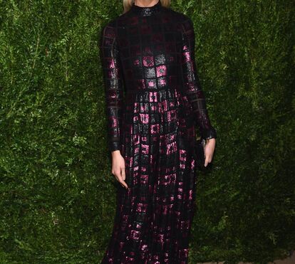 Sara Sampaio arrasa na gala CFDA, em Nova Iorque
