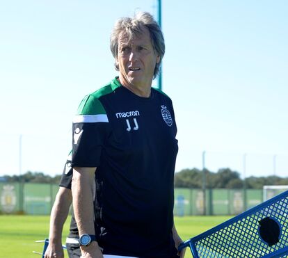 Jorge Jesus chora a recordar a mãe: 'Sofreu muito. Teve câncer nos intestinos'