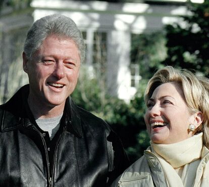 Constrangedor! Bill Clinton leva 'nega' de DJ feminina que faz frente ao antigo presidente dos EUA
