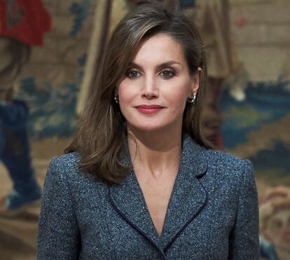 Rainha Letizia com look conservador no Palácio Real d'O Pardo