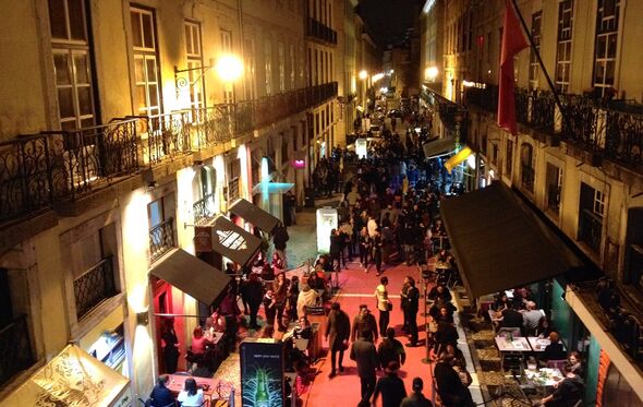 rua cor de rosa, cais do sodré, lisboa, noite, bares