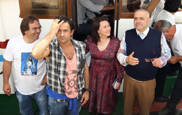 Maria João Abreu com João Ricardo na novela da SIC 'Mar Salgado'