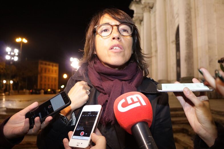 Gabriela Sobral no velório de João Ricardo