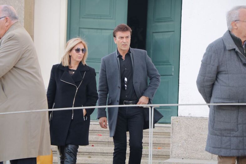 Tony Carreira, Belmiro Azevedo, funeral, porto, empresário, continente 