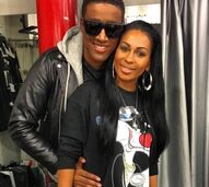 Anselmo Ralph e a mulher