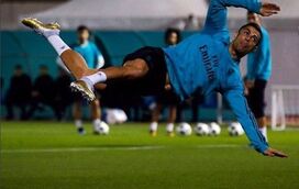 Descobrimos o segredo escondido nas chuteiras de Cristiano Ronaldo