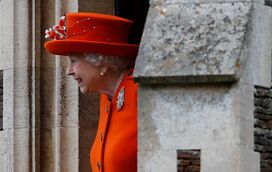 Família real inglesa mantém tradições