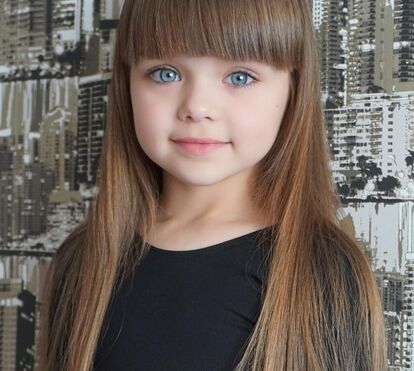 'A mais bonita do mundo' é o título dado a Anna Knyazeva, a modelo russa de 6 anos 