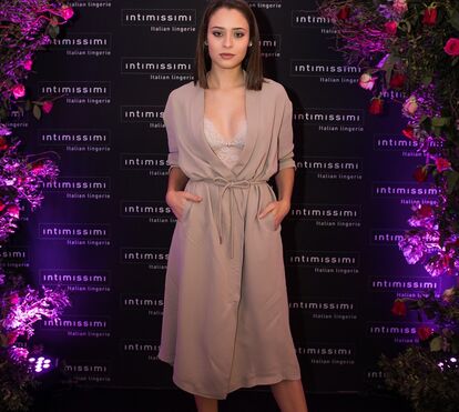 Estrelas portuguesas revelam corpo em festa de marca de lingerie 