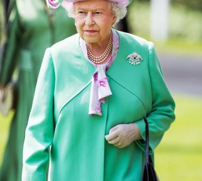 Está instalada a guerra entre Meghan Markle e a rainha Isabel II