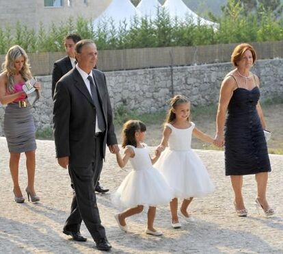 Jorge Mendes com as filhas