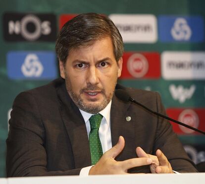 'Feitiço e magia negra' de Bruno de Carvalho cria guerra entre bruxos famosos