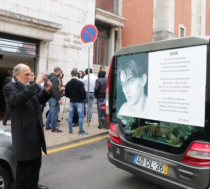 Dias Ferreira e amigos despedem-se de Nuno Cardoso, o segurança morto a tiro