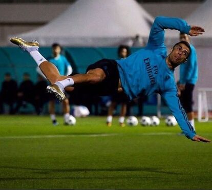 Descobrimos o segredo escondido nas chuteiras de Cristiano Ronaldo