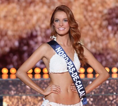 Estudante de direito de 23 anos eleita Miss França