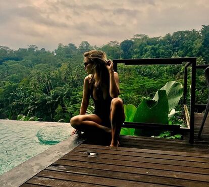 Jessica Athayde reencontra (finalmente) o namorado