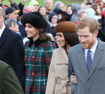 Look tradicional de Kate ofuscado pela irreverência da sua futura cunhada