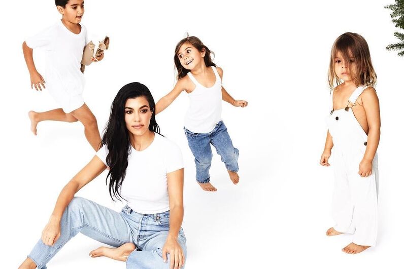 Família Kardashian, Postal de Natal 