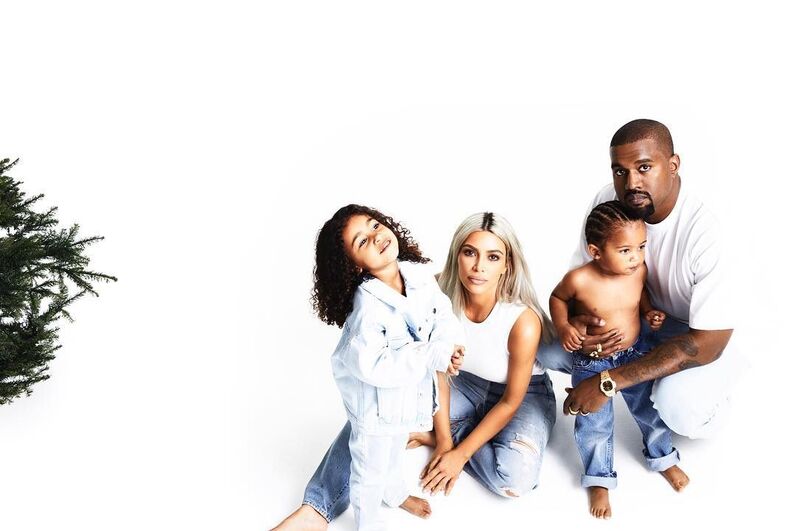 Família Kardashian, Postal de Natal 