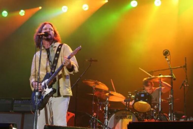pearl jam, nos alive, festival 
