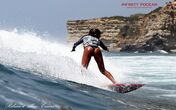 Tânia Oliveira, surfista