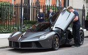 Gordon Ramsay, Ferrari, Polémica, chef. polícia