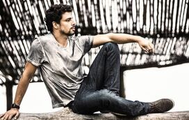 "Só me achei bonito aos 35 anos". Cauã Reymond revela traumas de bullying e baixa autoestima
