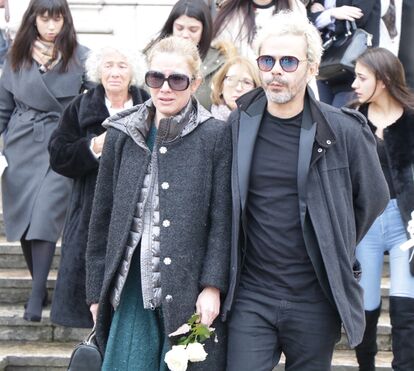 Muita emoção no último adeus a Guida Maria, que morreu aos 67 anos