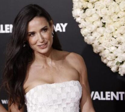 Por esta ninguém estava à espera! Demi Moore apaixonada por outra mulher