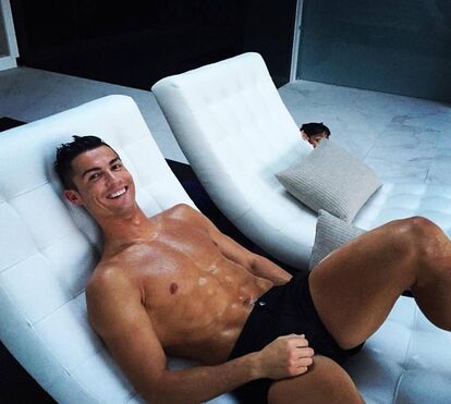 O corpo de Cristiano Ronaldo, por favor! O pedido é dos homens espanhóis