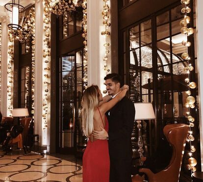 As mais sexy: namorada de André Silva mostra curvas no Dubai