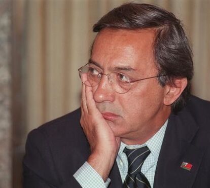 Carlos Cruz luta pela vida nos Cuidados Intensivos, mas 'família está optimista'