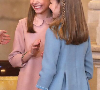Infanta Sofia muito enfadada ao ver irmã ser homenageada