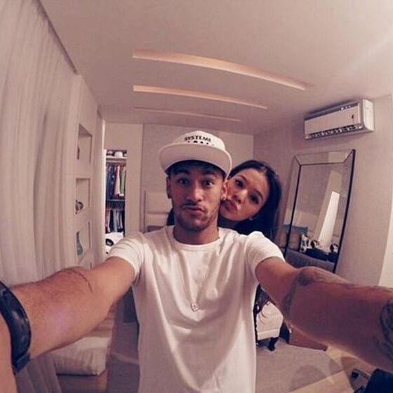 Neymar, Bruna Marquezine