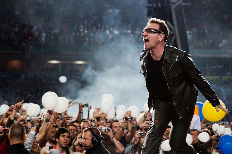 U2